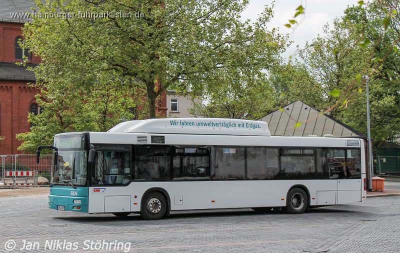 13) 1704-37,VHH-SWN,JNS.jpg